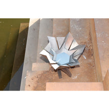 Laden Sie das Bild in den Galerie-Viewer, SvenskaV Design Feuerkorb Phoenix 65cm Durchmesser  Edelstahl | Feuerschale Feuerstelle Terrassenfeuer